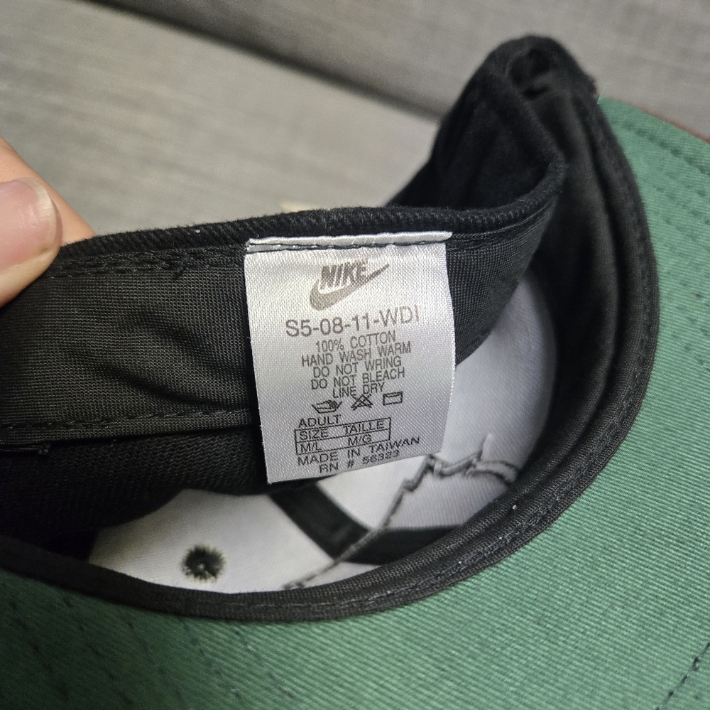 Vintage Nike Hat 90s - Picture 5 of 5